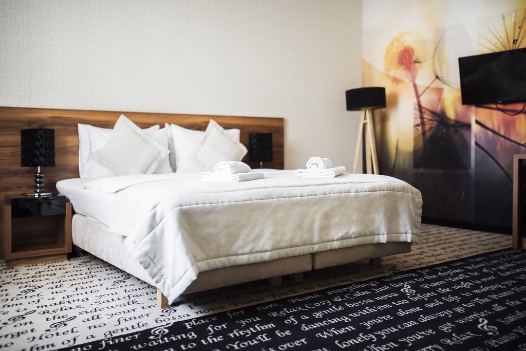 Hotel Piano Λούμπλιν Εξωτερικό φωτογραφία